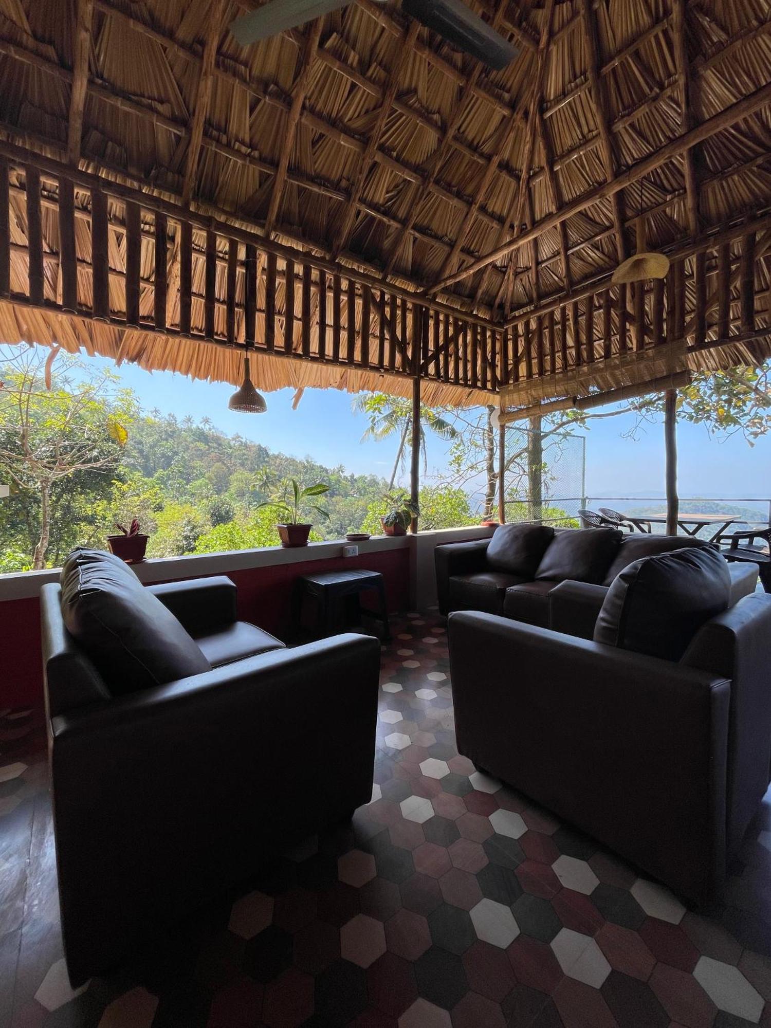 Sunset Valley Kerala Pool Resort - Monsoon Forest Cottage Stay In Idukki With Private Waterfalls, Natural Streams & Breathtaking Views Pīrmed Exteriér fotografie