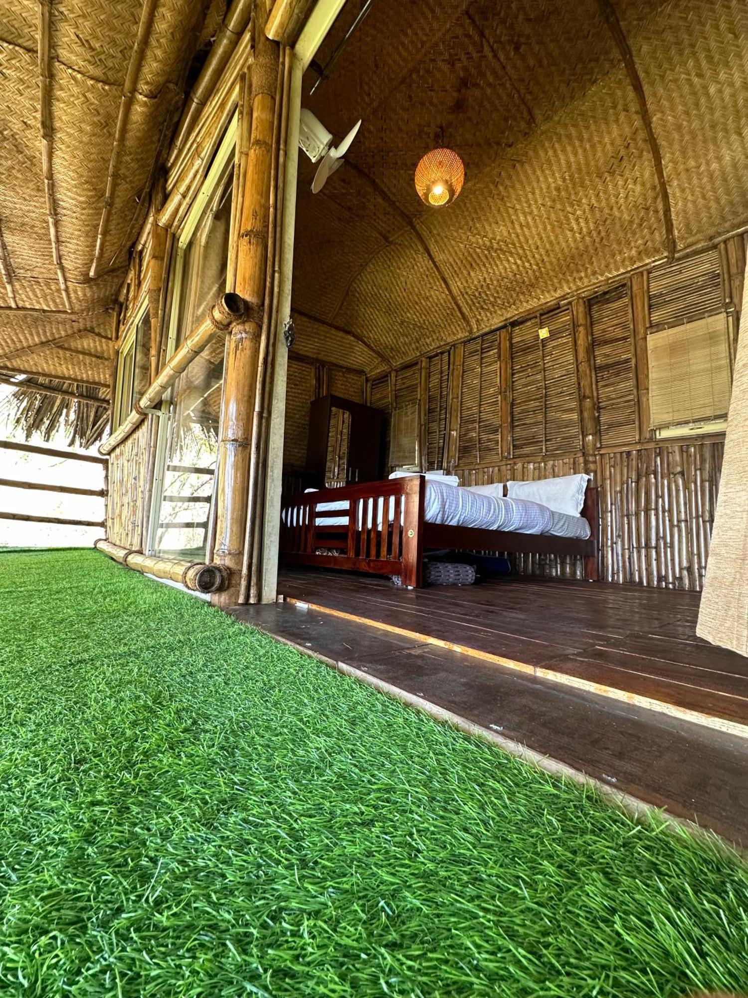 Sunset Valley Kerala Pool Resort - Serene Natural Forest Cottage Stay In Idukki With Sunrise & Sunset Panoramas, Natural Streams & Tranquil Summer Evenings Pīrmed Exteriér fotografie