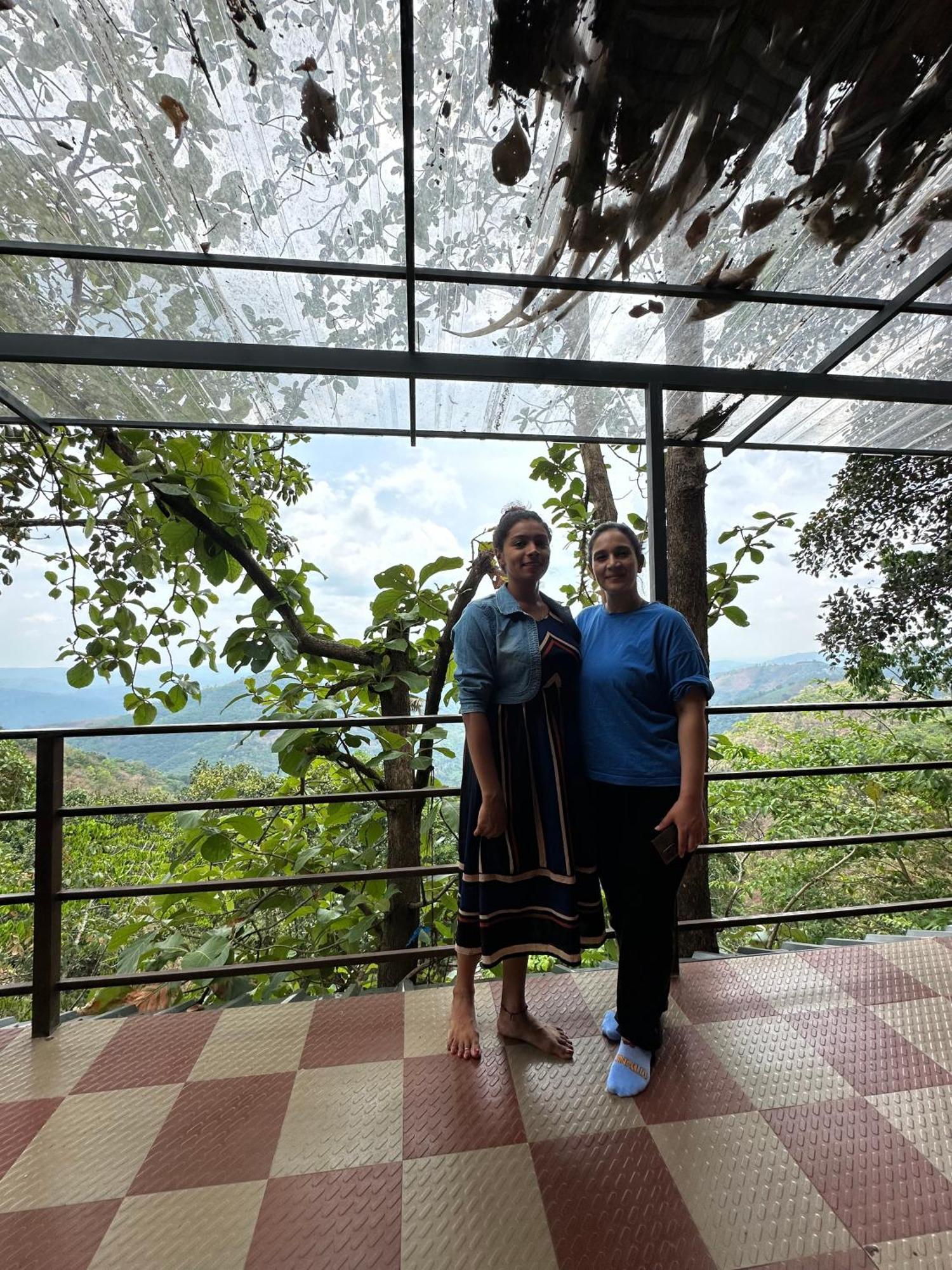 Sunset Valley Kerala Pool Resort - Serene Natural Forest Cottage Stay In Idukki With Sunrise & Sunset Panoramas, Natural Streams & Tranquil Summer Evenings Pīrmed Exteriér fotografie