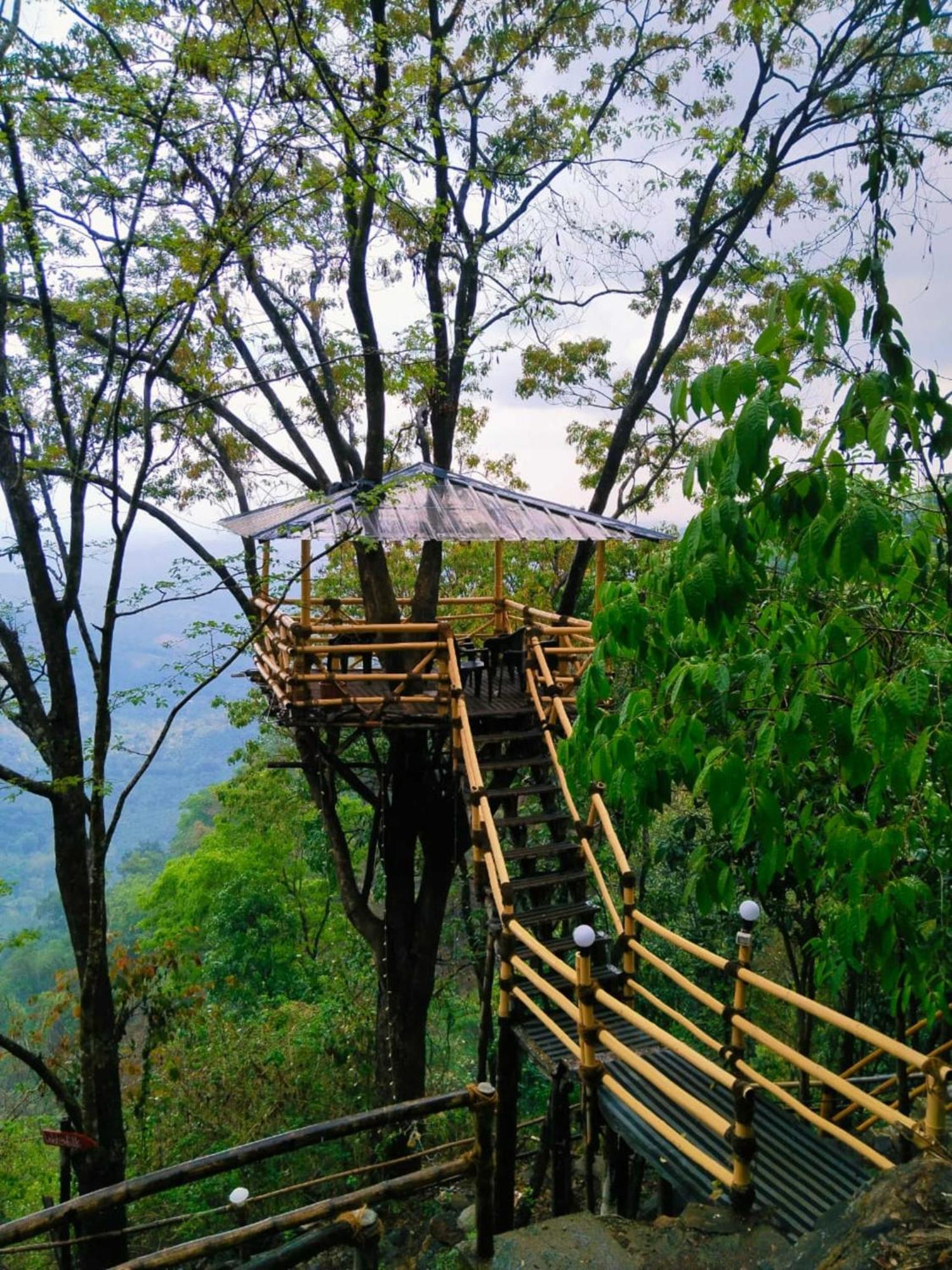 Sunset Valley Kerala Pool Resort - Monsoon Forest Cottage Stay In Idukki With Private Waterfalls, Natural Streams & Breathtaking Views Pīrmed Exteriér fotografie