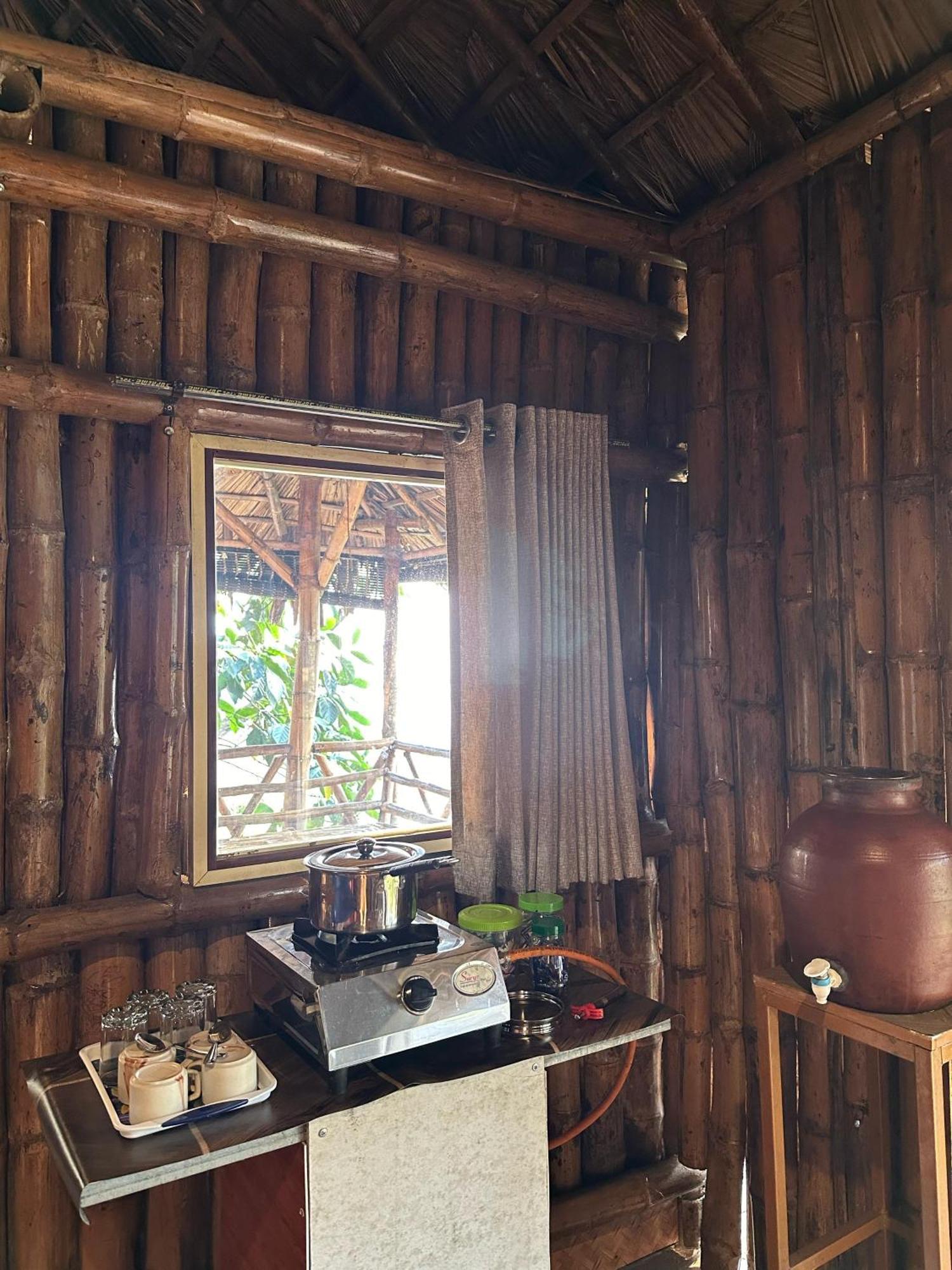 Sunset Valley Kerala Pool Resort - Monsoon Forest Cottage Stay In Idukki With Private Waterfalls, Natural Streams & Breathtaking Views Pīrmed Exteriér fotografie