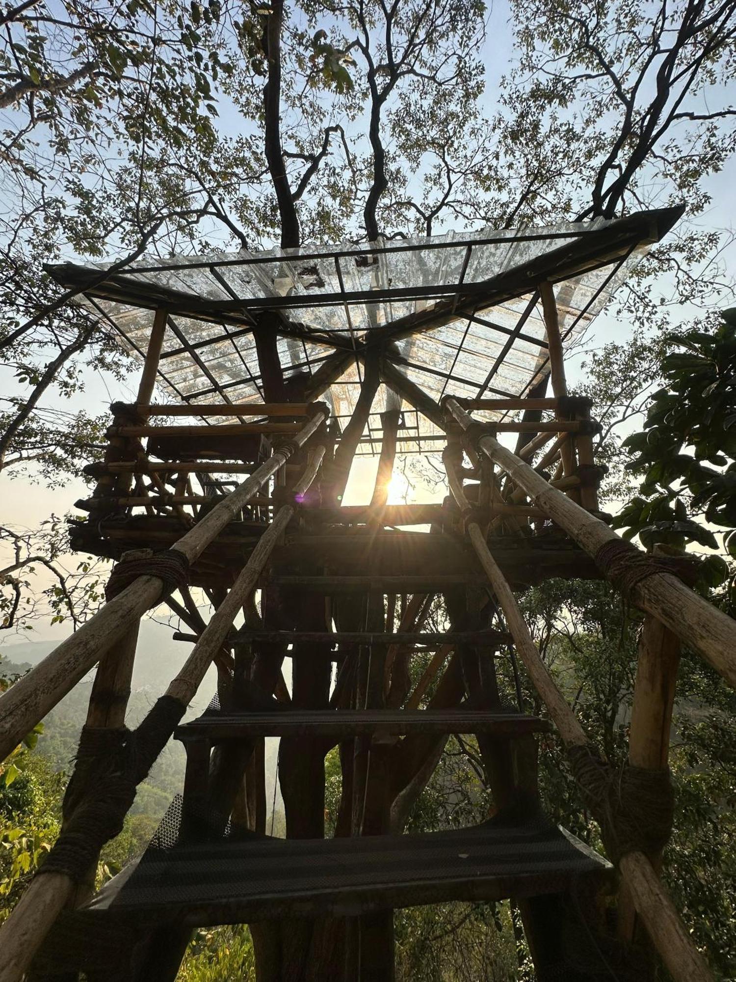 Sunset Valley Kerala Pool Resort - Serene Natural Forest Cottage Stay In Idukki With Sunrise & Sunset Panoramas, Natural Streams & Tranquil Summer Evenings Pīrmed Exteriér fotografie