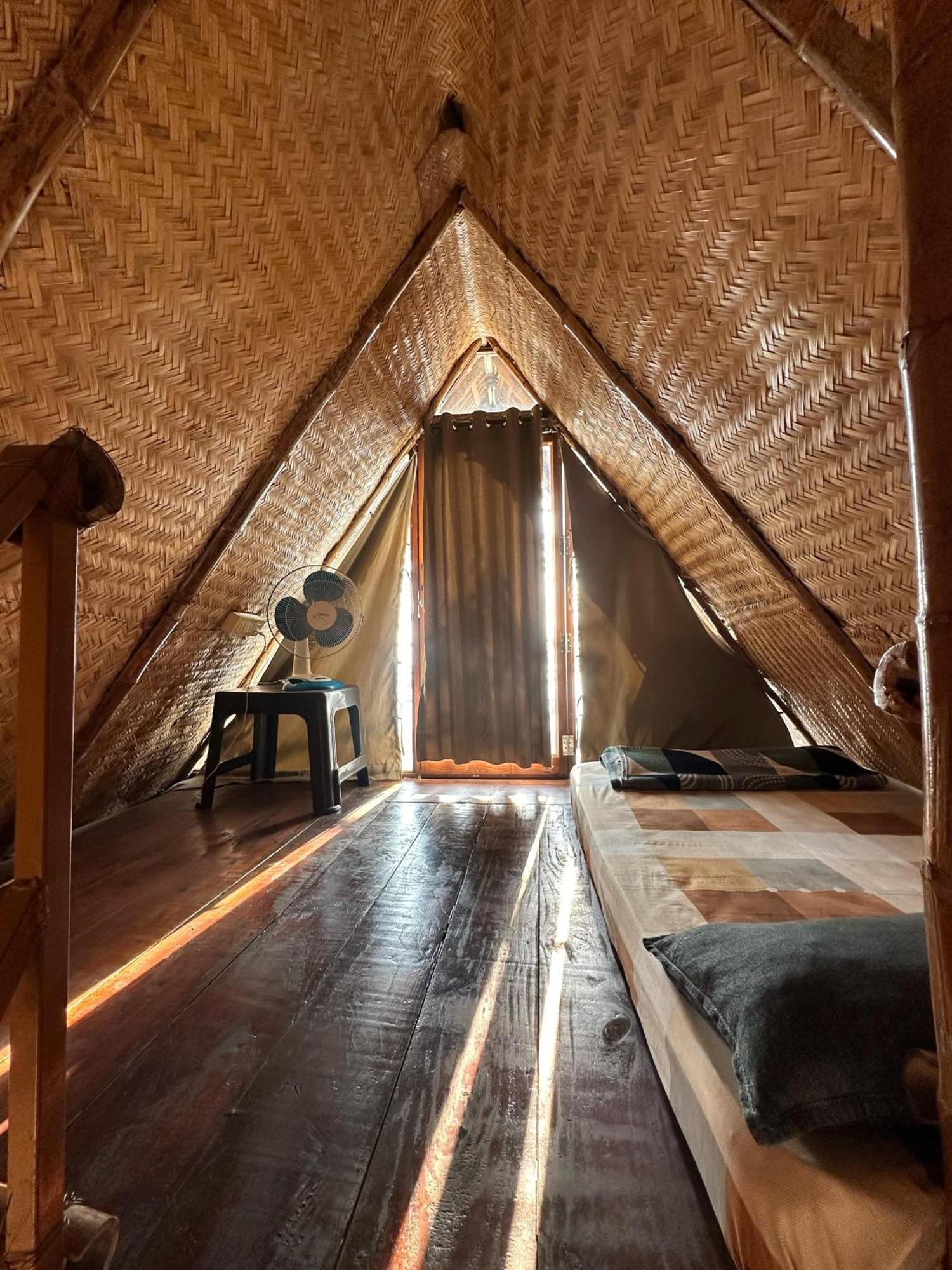Sunset Valley Kerala Pool Resort - Serene Natural Forest Cottage Stay In Idukki With Sunrise & Sunset Panoramas, Natural Streams & Tranquil Summer Evenings Pīrmed Exteriér fotografie