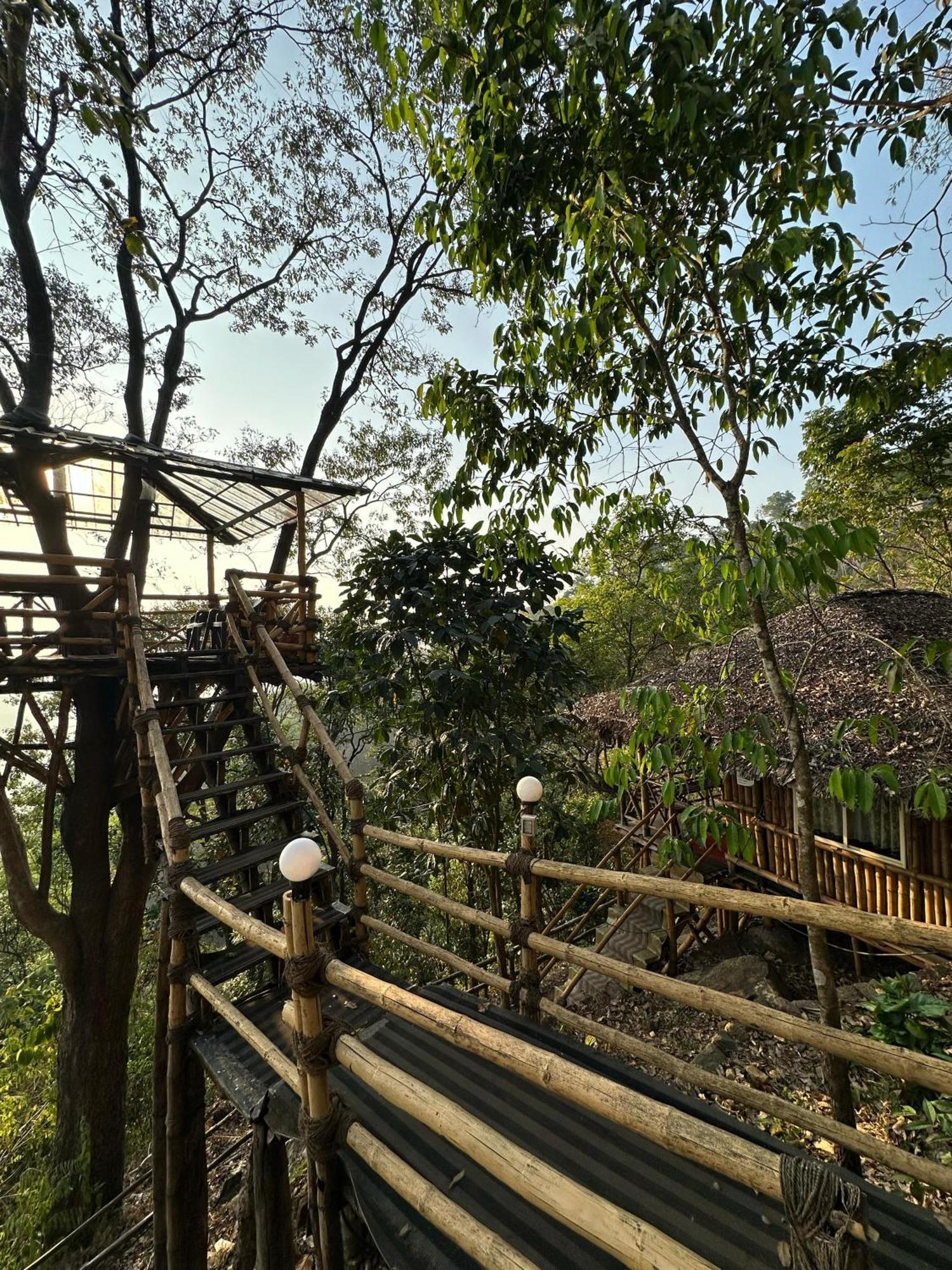 Sunset Valley Kerala Pool Resort - Monsoon Forest Cottage Stay In Idukki With Private Waterfalls, Natural Streams & Breathtaking Views Pīrmed Exteriér fotografie